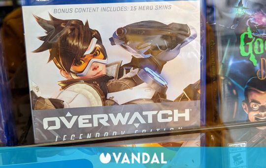 Overwatch sigue a la venta en formato físico en algunas tiendas, pese a que ya no existe