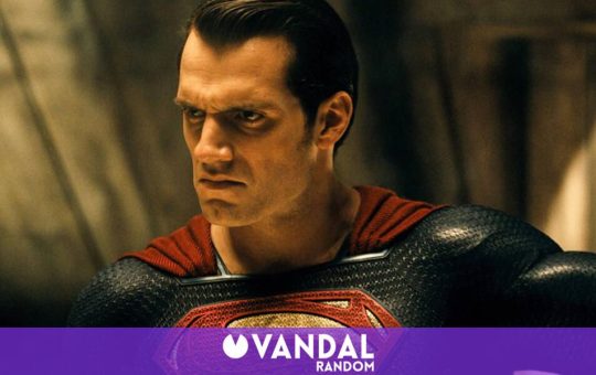 Superman: La nueva película de Henry Cavill busca guionistas