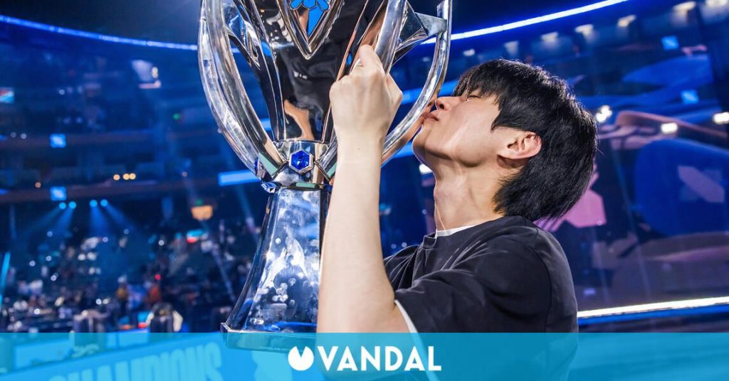 DRX se hace con la victoria en la final de League of Legends World Championship 2022
